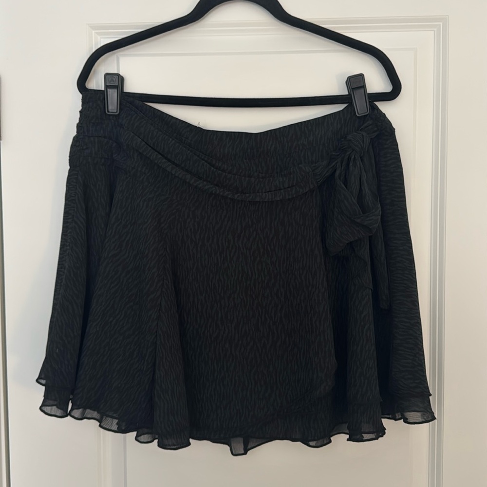NWT Flounce Wrap Skirt